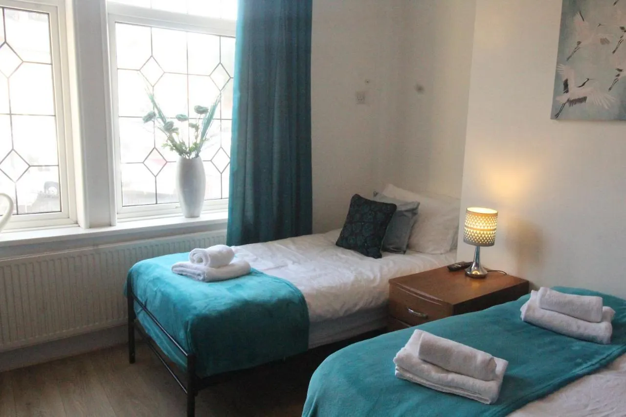 Holiday home Lundwood House Barnsley By Smart Corporate Stays United Kingdom